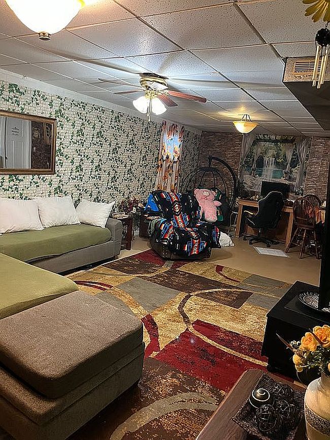 Photo of 211 N Merrill St, Chamberlain, SD