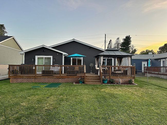 Photo of 4641 Cedar Lake Rd, Howell, MI