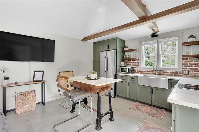 4535 9th Ave N, Saint Petersburg, FL