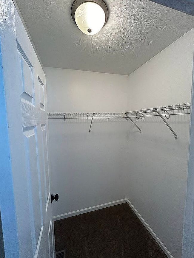 Photo of 8345 Flicker Ct, Indianapolis, IN