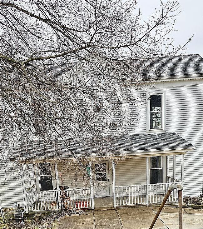 Image of 196 S 3rd St