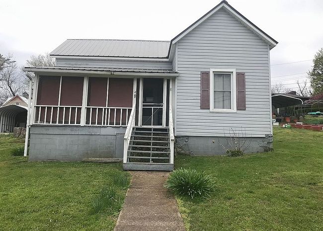 Photo of 440 Main St, Mammoth Spring, AR