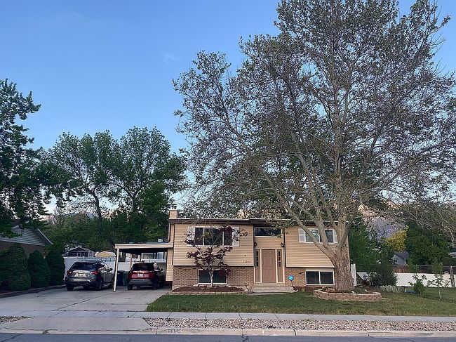 Preview of property located at 10345 S Clearview Dr