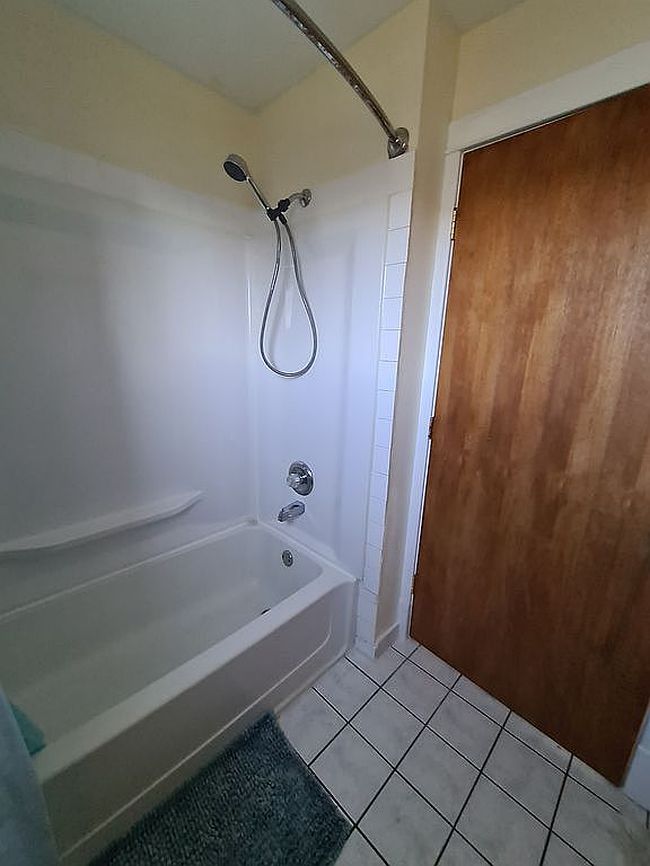 Image of 301 5th Ave Nw