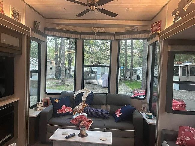 Photo of 3 Old Orchard Rd #J31, Old Orchard Beach, ME
