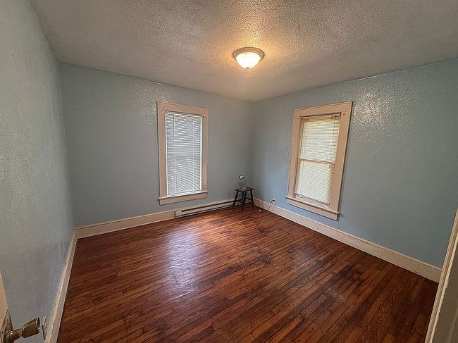 Photo of 3764 2nd Ave Sw, Hickory, NC