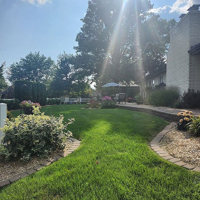 Photo of 3048 Arbor Hills Dr, Dubuque, IA
