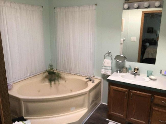 Photo of 279 Laurel Leah, Oxford, MI