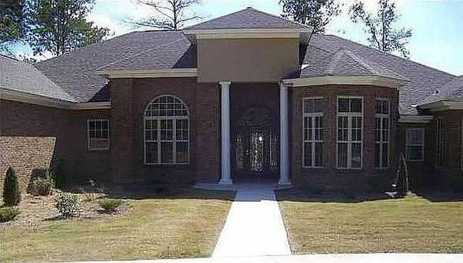 Image of 201 Leugin Rd