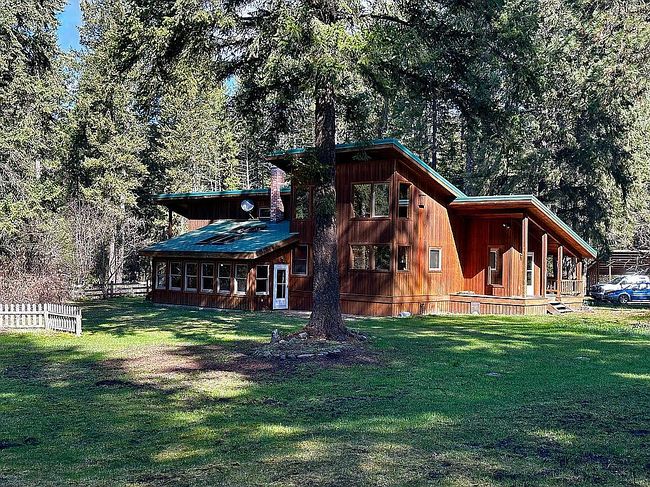 Photo of 3310 Fifteen Mile Creek Rd, Kettle Falls, WA