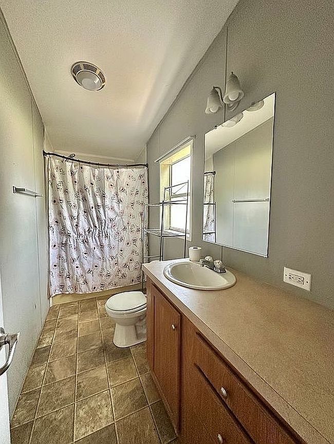 Photo of 10623 Lisle St, New Port Richey, FL