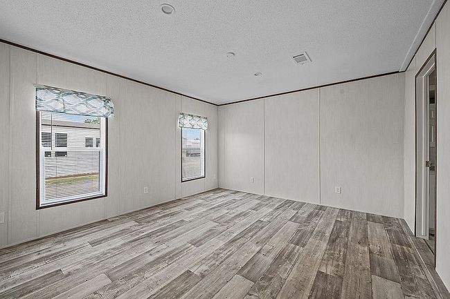 Photo of 45 Fernwood Dr, Fayetteville, GA
