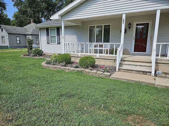 Image of 207 N Main St