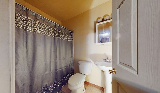 Image of 1419 S 28th St