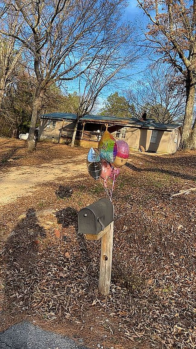 Photo of 4415 Holland Creek Rd, Savannah, TN