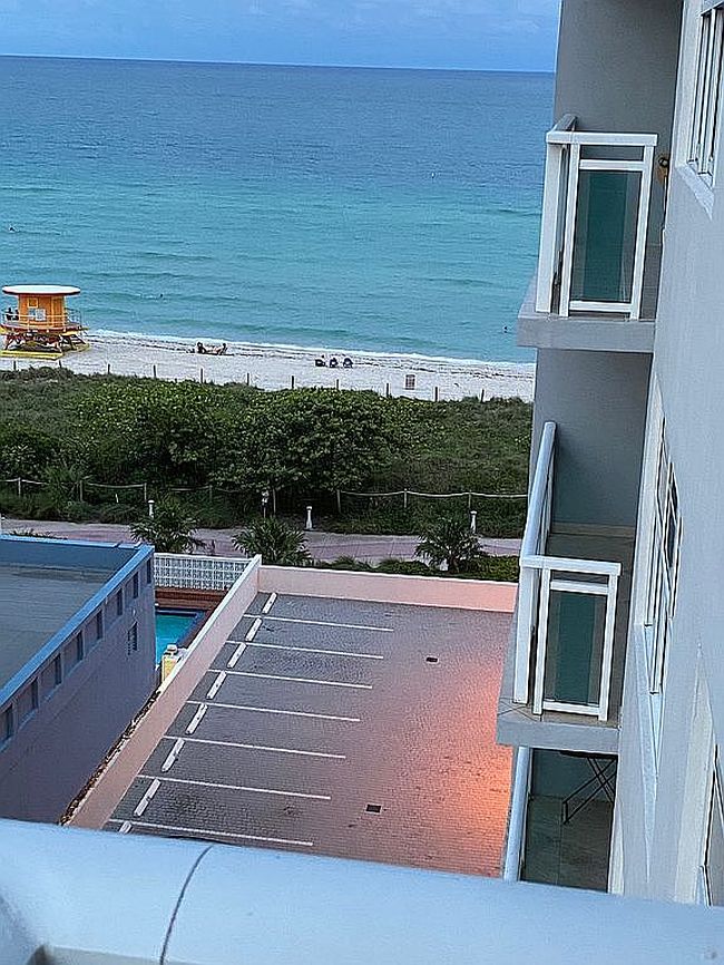 Image of 6917 Collins Ave Apt 910