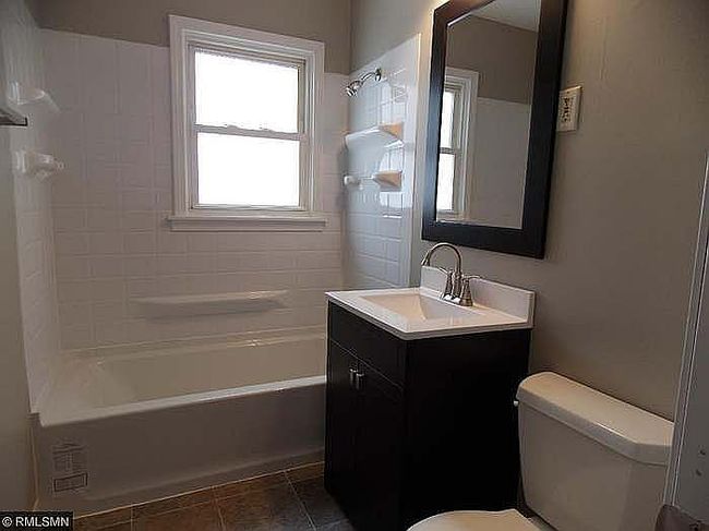 Preview of property located at 1685 Bush Ave