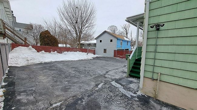 Image of 1 Houston Ave