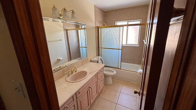 Photo of 1084 Sw 135th Pl, Miami, FL