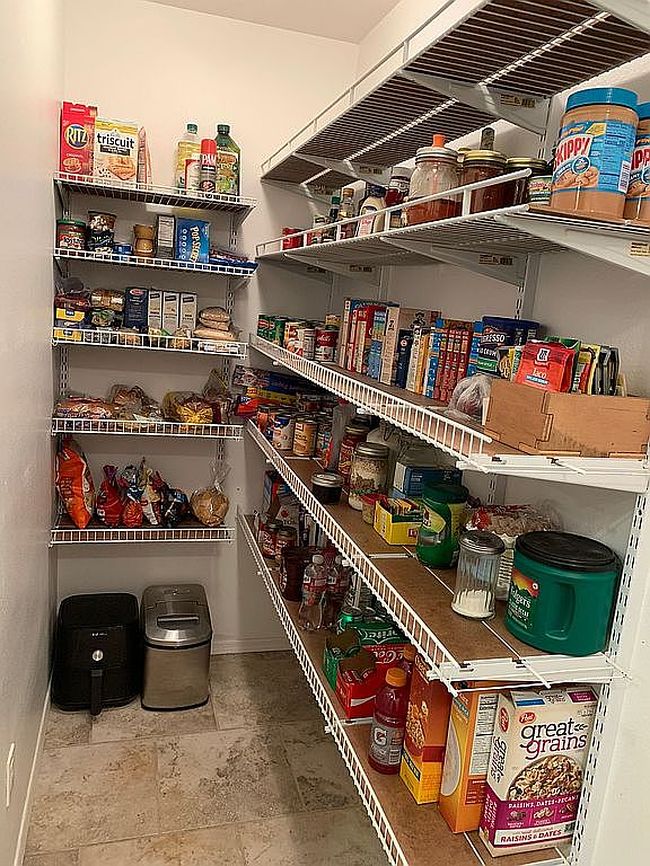 Image of 1731 Riviera Dr