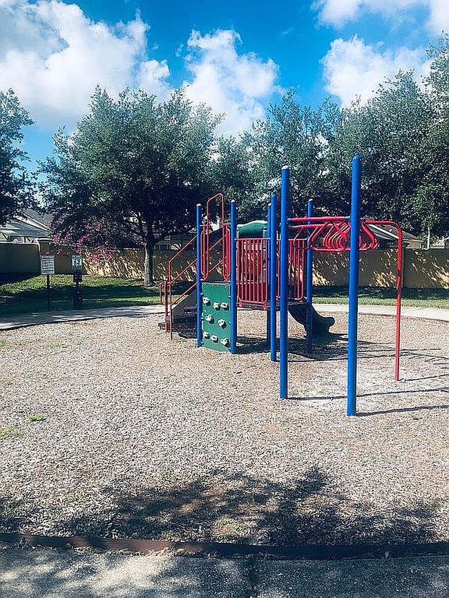 Image of 1136 S Beach Cir
