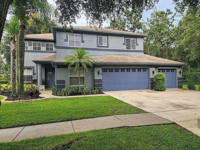 Photo of 5814 Bent Grass Dr, Valrico, FL