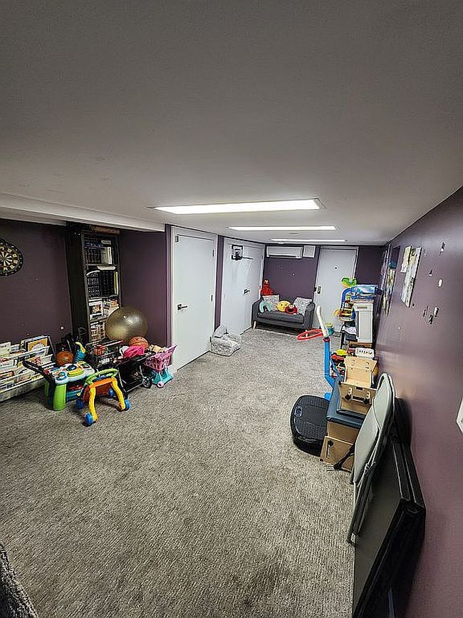 Image of 1636 E 35th St