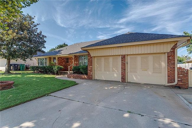 Additional photo 1 of property located at 6405 N Sterling Dr