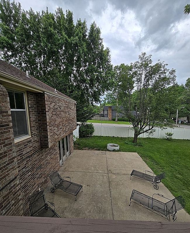 Additional photo 3 of property located at 1801 Nw 11th St