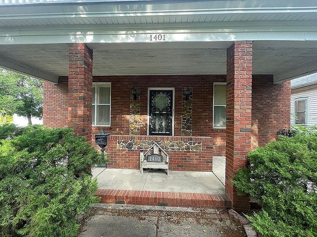 Image of 1401 Jefferson St