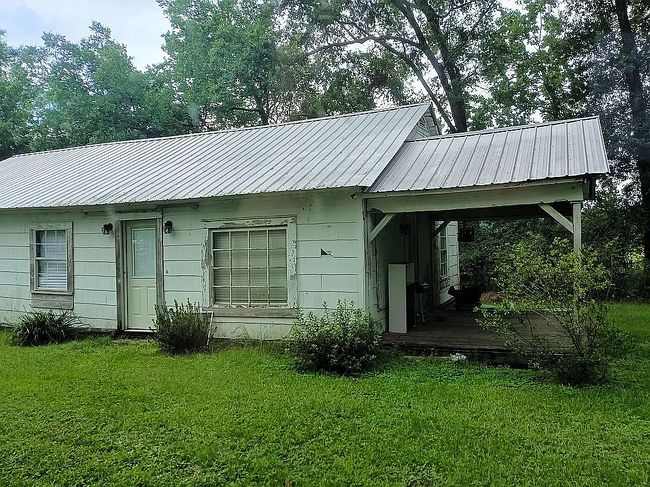 Photo of 8 Rasberry Rd, Laurel, MS