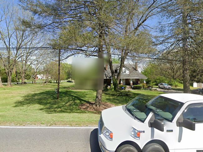 Photo of 4635 Shattalon Dr, Winston Salem, NC
