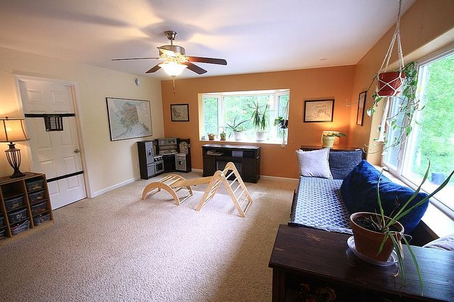 Image of 3375 Hillary Ave