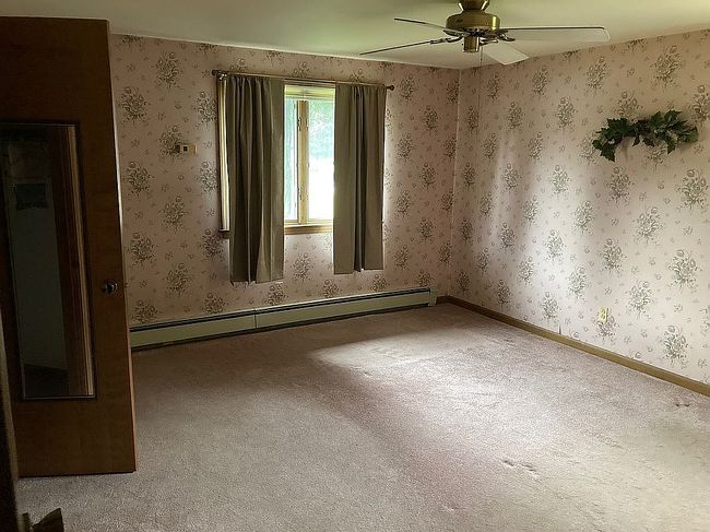 Photo of 30 Tiffany Ln, Lancaster, NY