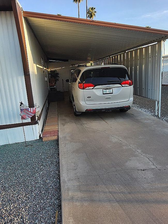 Image of 150 S Windsor Lot E65