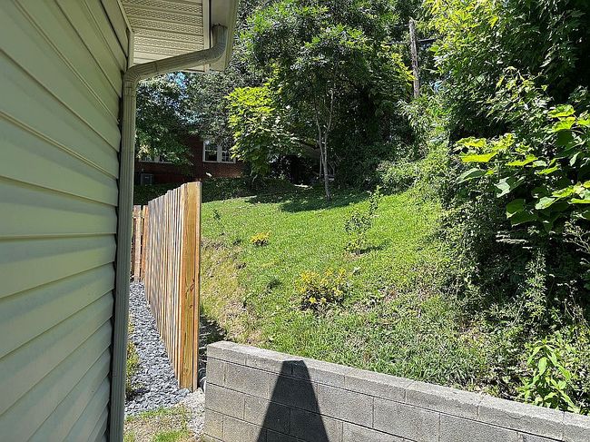 Photo of 418 W 3rd St, Corbin, KY