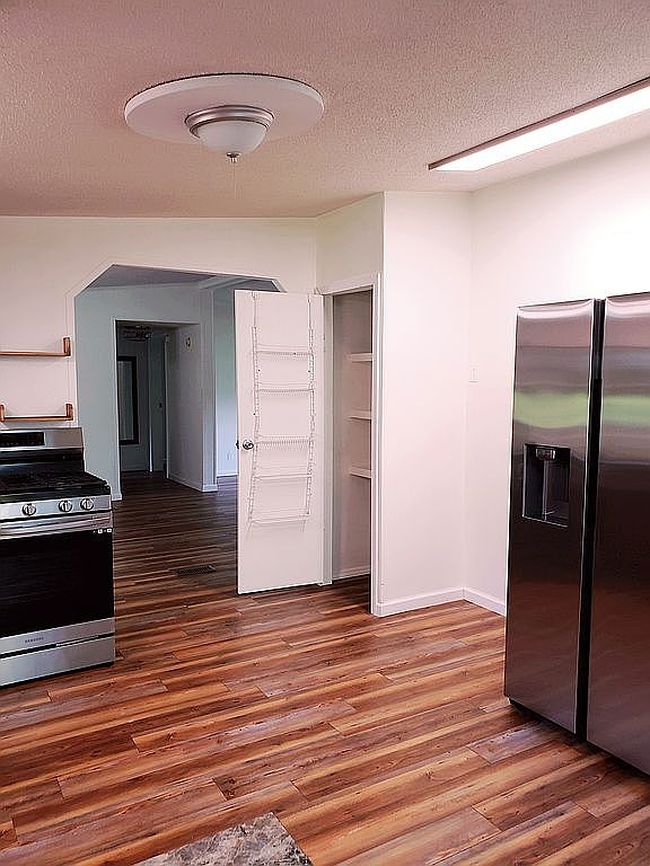 Photo of 150 Navaho Trl, Rutherfordton, NC