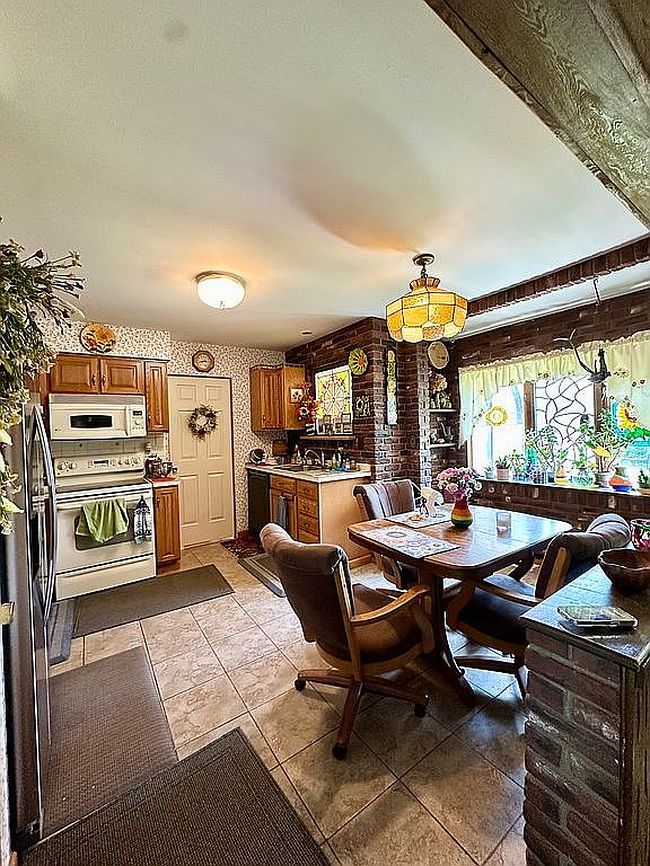 Photo of 1 Alberts Ct, Richboro, PA