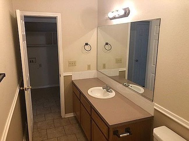 Additional photo 3 of property located at 1207 N Paul Mathis Dr