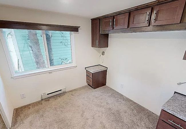 Additional photo 3 of property located at 94481 Riley Creek Way Unit B