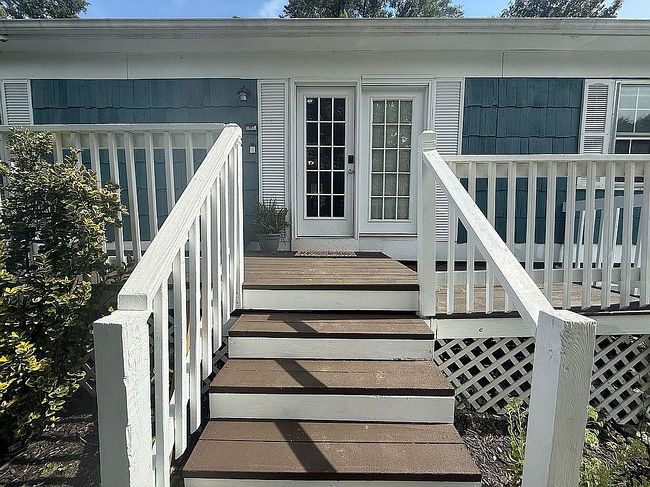 Photo of 223 Pleasant Valley Dr