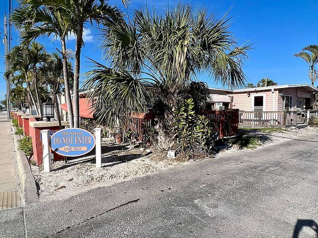Photo of 2601 Gulf Dr N Lot 500, Bradenton Beach, FL