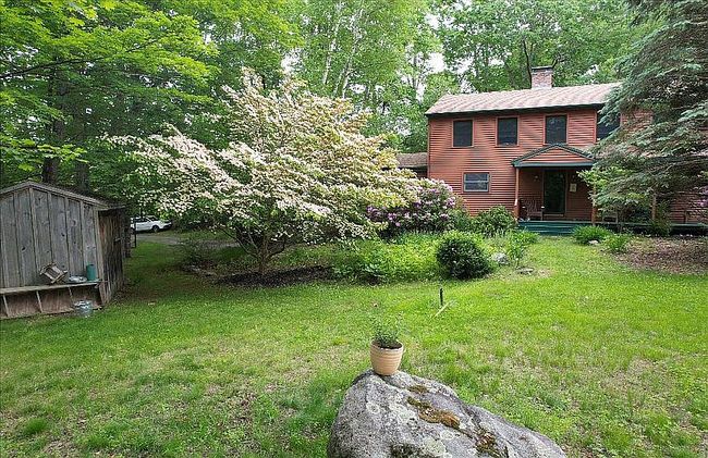 Photo of 4 Bartlett Rd