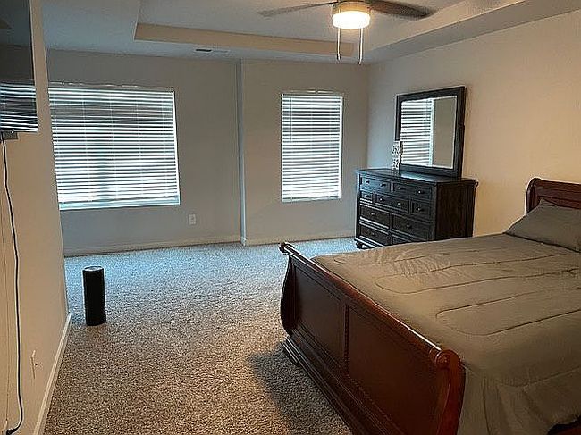 Additional photo 2 of property located at 516 Polo Way W