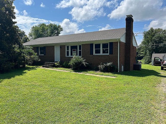 2807 Moyer Rd, Powhatan, VA