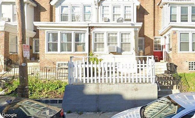 Image of 2043 S Redfield St