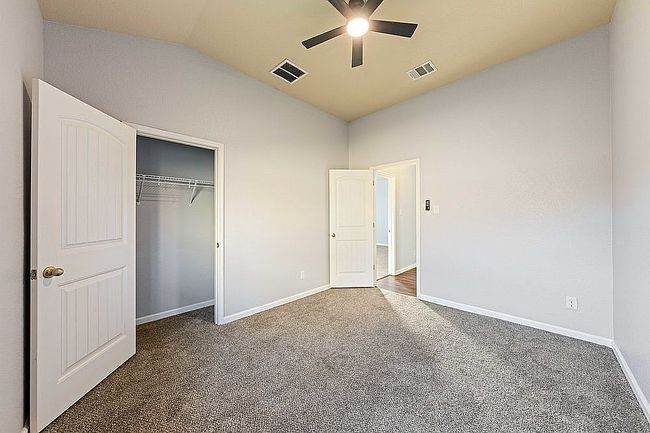 Photo of 8636 Lone Shadow Trl, Converse, TX