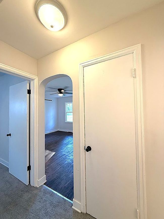 Photo of 477 N River St, Montgomery, IL