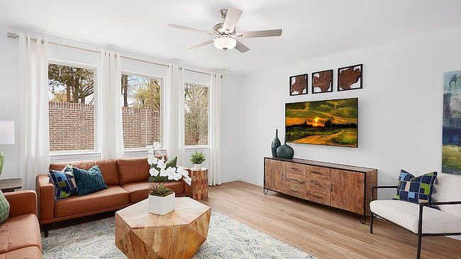 Image of 6030 Rostherne Dr