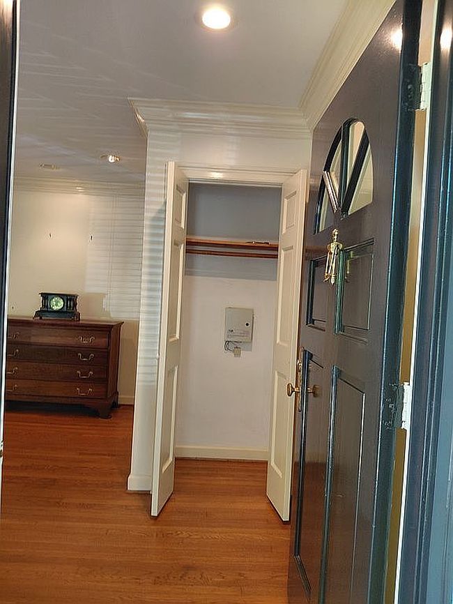 Additional photo 3 of property located at 1361 Christmas Ln Ne